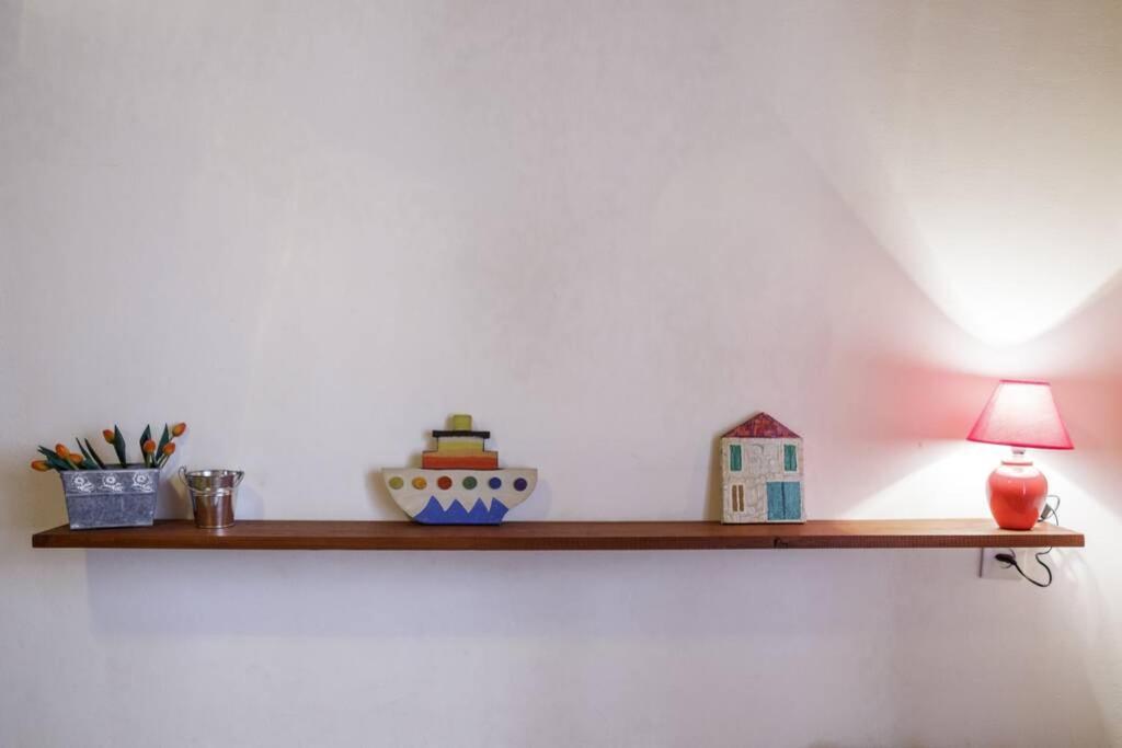 Antique Central Komiza House Nona Nika エクステリア 写真